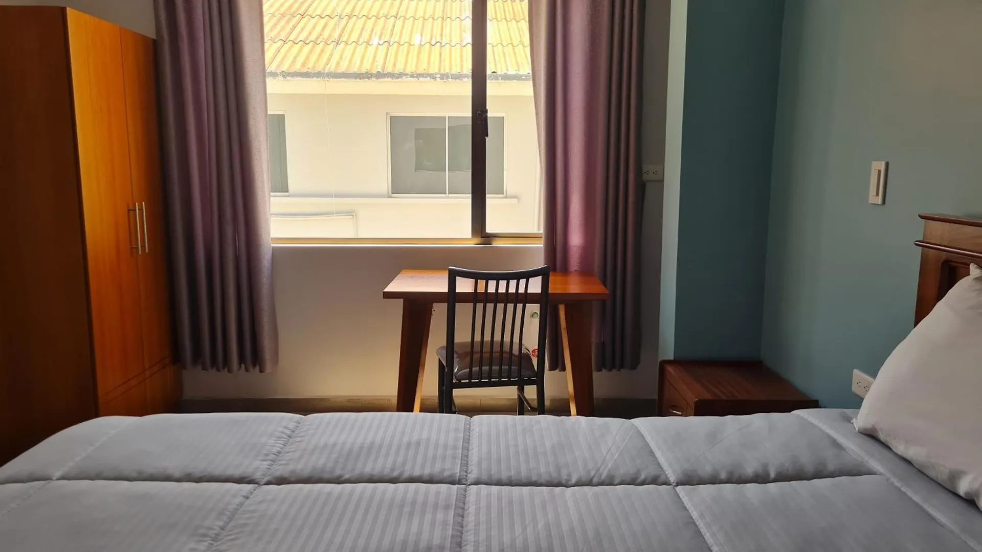 Hostal Morlaquita Cuenca Ecuador